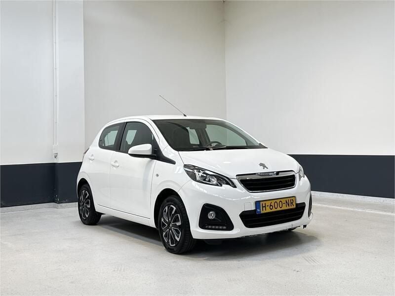 Wit Gebruikt 2020 Peugeot 108 Active Hatchback | € 8.249 (Goede deal) - Afbeelding 1/4