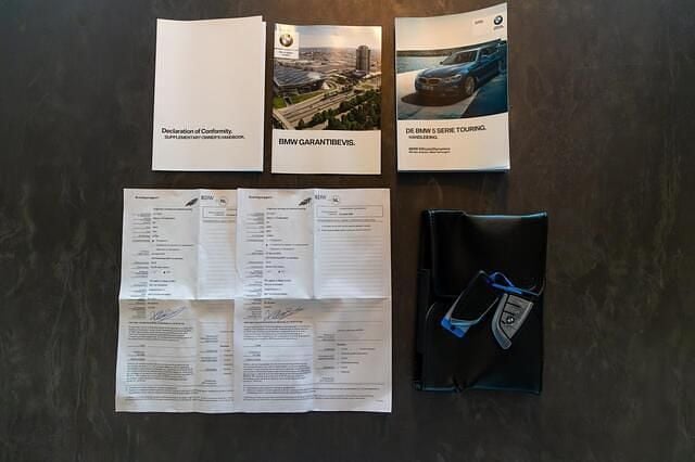 Occasion BMW 520 Sport Line 184 PK (135 kW) 2018 Zwart (metallic) Stationwagen