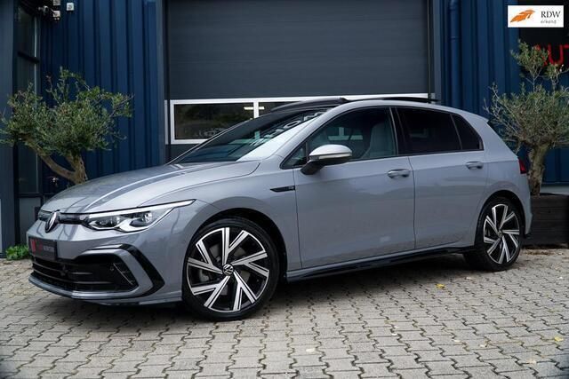 Grijs Gebruikt 2021 VW Golf VIII R-line Hatchback | € 38.950 - Afbeelding 1/4