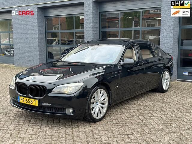 Zwart Gebruikt 2009 BMW 750L Sedan | € 18.999 - Afbeelding 1/4