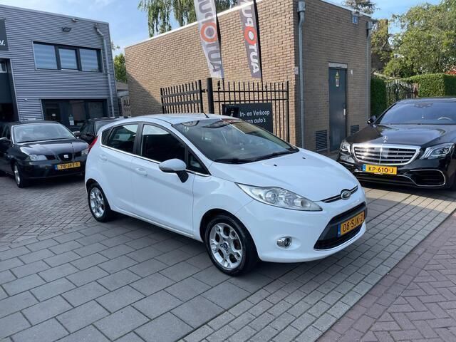 Occasion Ford Fiesta Titanium 60 PK (44 kW) 2011 Wit Hatchback