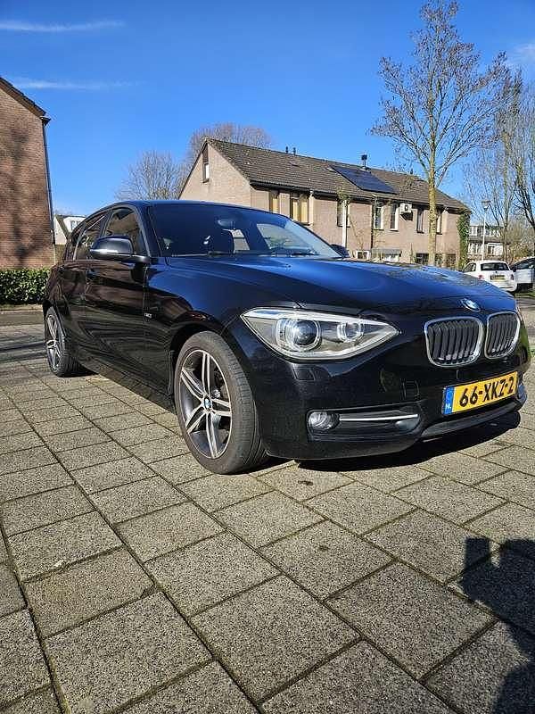 Gebruikt 2012 BMW 116 Sport Line Hatchback | € 6.500 (Super prijs) - Afbeelding 1/4