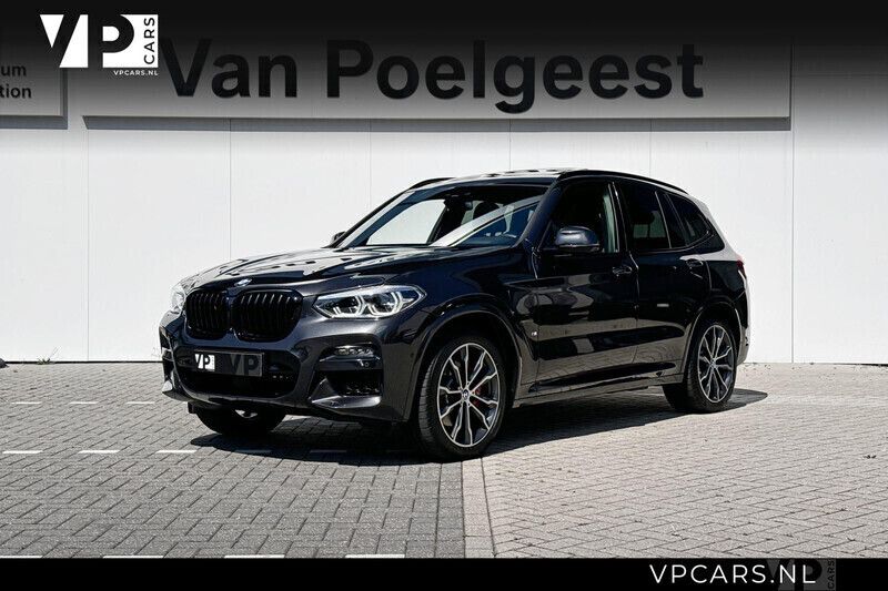 Sophistograu brillianteffect metallic (grijs metallic) Gebruikt 2021 BMW X3 Executive SUV | € 42.900 (Iets duurder) - Afbeelding 1/4
