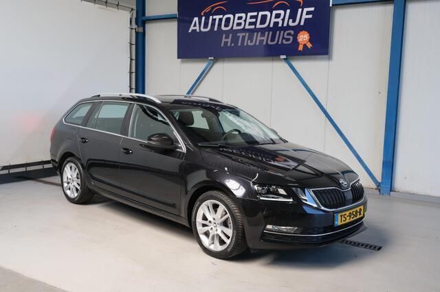 Zwart Gebruikt 2018 Skoda Octavia Business Line Stationwagen | € 11.450 (Goede deal) - Afbeelding 1/4