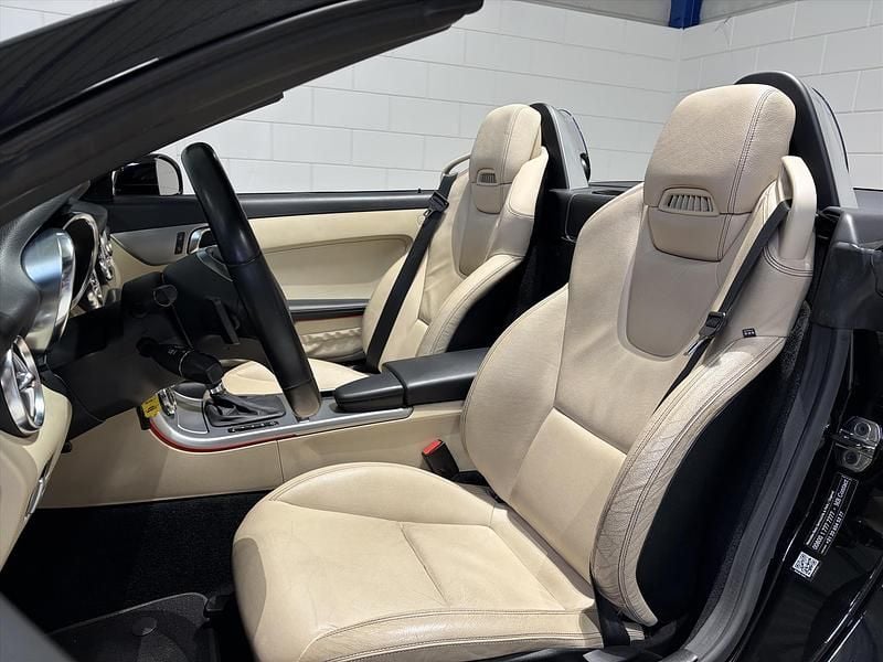 Occasion Mercedes SLK200 AMG line 184 PK (135 kW) 2012 Zwart (metallic) Cabriolet