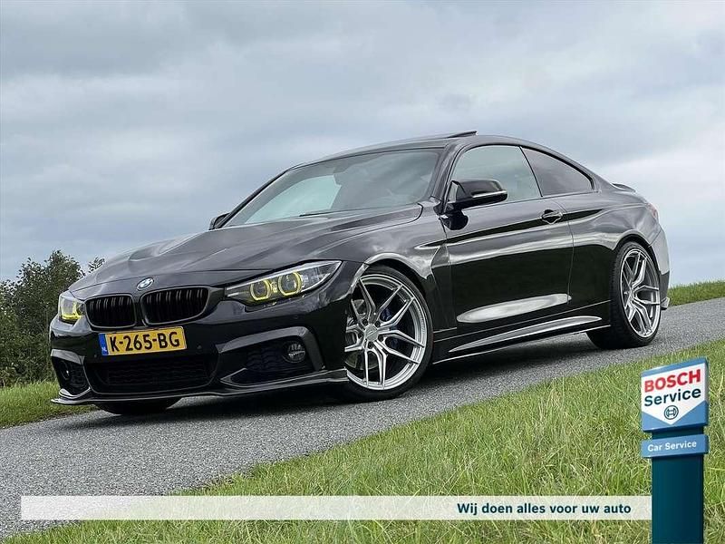 Zwart Gebruikt 2018 BMW 440 M Sport Coupé | € 38.500 - Afbeelding 1/4