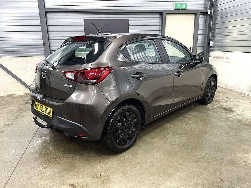 Occasion Mazda 2 75 PK (55 kW) 2015 Grijs (metallic) Hatchback