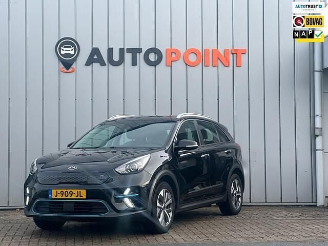 Zwart Occasion 2020 Kia e-Niro SUV | € 15.995 (Super prijs) - Afbeelding 1/4