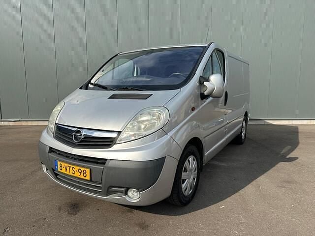 Grijs Gebruikt 2012 Opel Vivaro Eco Van | € 2.949 (Eerlijke prijs) - Afbeelding 1/4