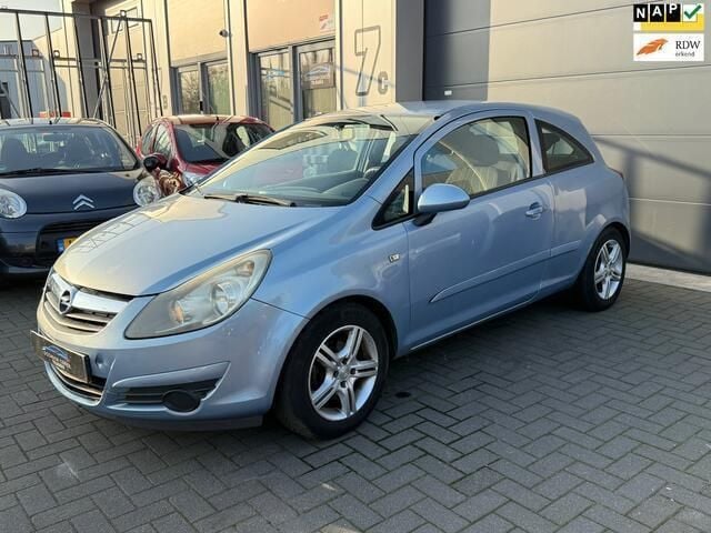 Blauw Gebruikt 2007 Opel Corsa Hatchback | € 1.200 (Goede deal) - Afbeelding 1/4
