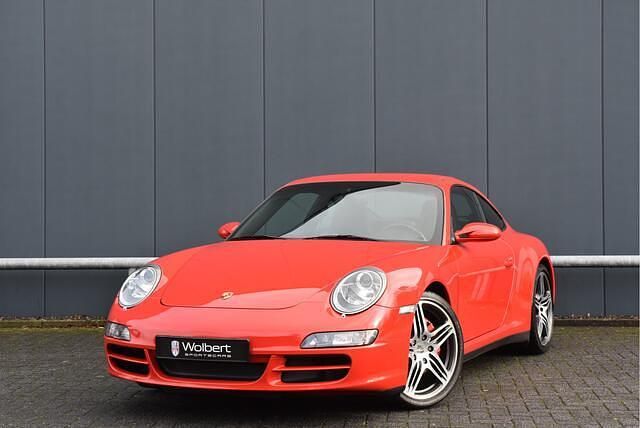 Rood Gebruikt 2007 Porsche 911 Carrera 4S Coupé | € 53.950 (Goede deal) - Afbeelding 1/4