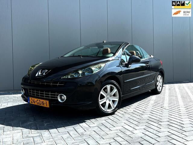 Zwart Gebruikt 2008 Peugeot 207 CC Active Cabriolet | € 3.940 (Eerlijke prijs) - Afbeelding 1/4
