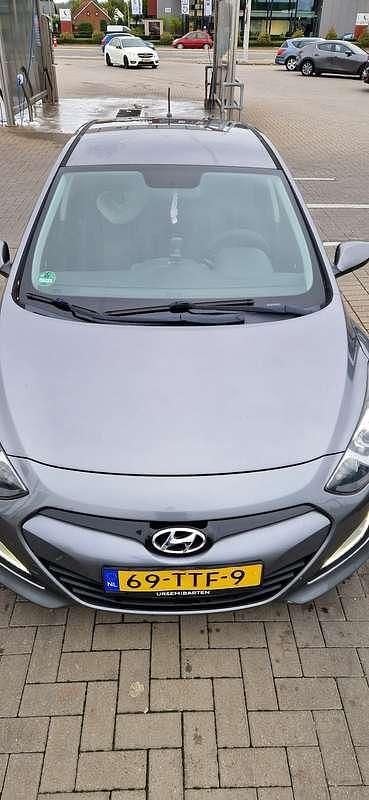 Gebruikt 2012 Hyundai i30 Comfort Stationwagen | € 6.750 (Eerlijke prijs) - Afbeelding 1/4