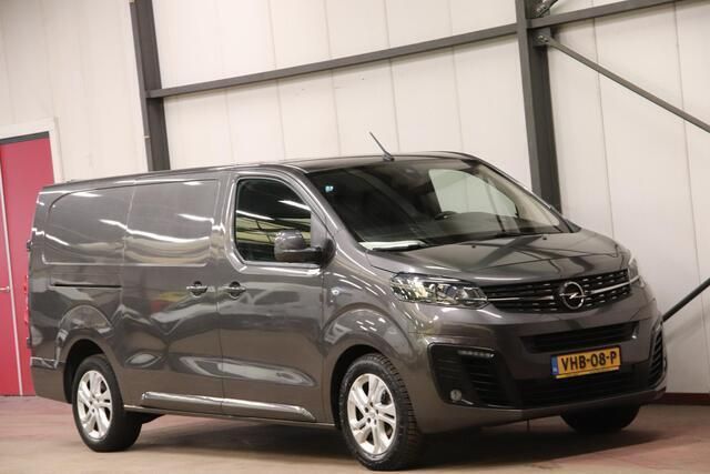 Grijs Gebruikt 2020 Opel Vivaro Innovation Van | € 16.900 (Goede deal) - Afbeelding 1/4