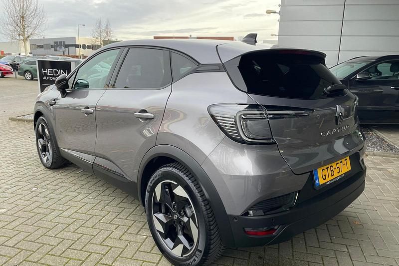 Occasion Renault Captur Techno 143 PK (105 kW) 2024 Grijs SUV