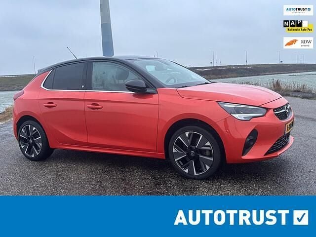 Oranje (metallic) Occasion 2020 Opel Corsa-e Elegance Hatchback | € 10.244 (Goede deal) - Afbeelding 1/4