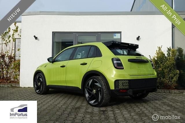 Nieuw Abarth 600e Turismo 175 kW (238 PK) 2025 Groen (parellak) SUV