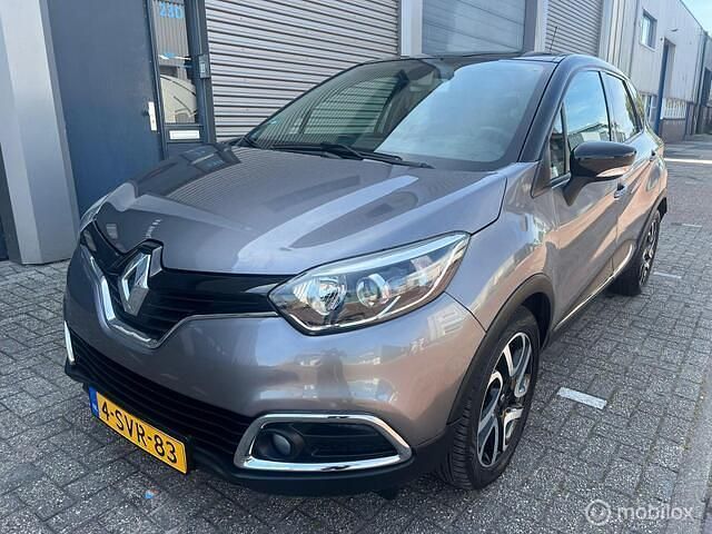 Grijs Gebruikt 2014 Renault Captur Dynamique SUV | € 8.950 (Goede deal) - Afbeelding 1/4