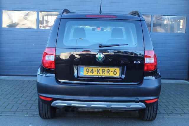 Occasion Skoda Yeti Ambition 105 PK (77 kW) 2010 Zwart SUV