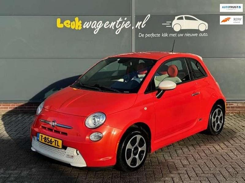 Oranje (metallic) Occasion 2015 Fiat 500e Hatchback | € 7.440 (Eerlijke prijs) - Afbeelding 1/4