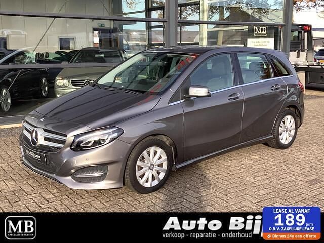 Occasion Mercedes B180 122 PK (89 kW) 2015 Grijs MPV