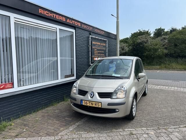 Beige Gebruikt 2006 Renault Modus Dynamique MPV | € 1.650 (Goede deal) - Afbeelding 1/4