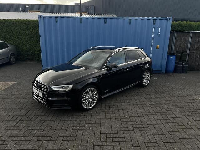 Occasion Audi A3 Sportback S-Line 150 PK (110 kW) 2017 Zwart Hatchback