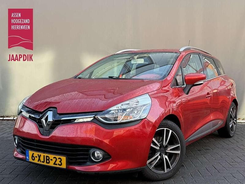 Rood Occasion 2014 Renault Clio GrandTour Dynamique Stationwagen | € 4.899 (Eerlijke prijs) - Afbeelding 1/3
