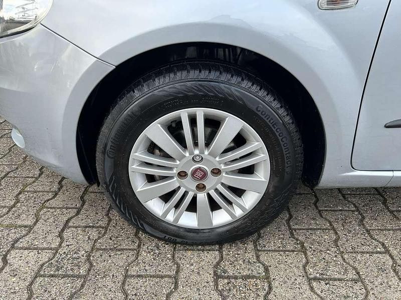 Occasion Fiat Grande Punto Lusso 95 PK (69 kW) 2009 Grijs Hatchback