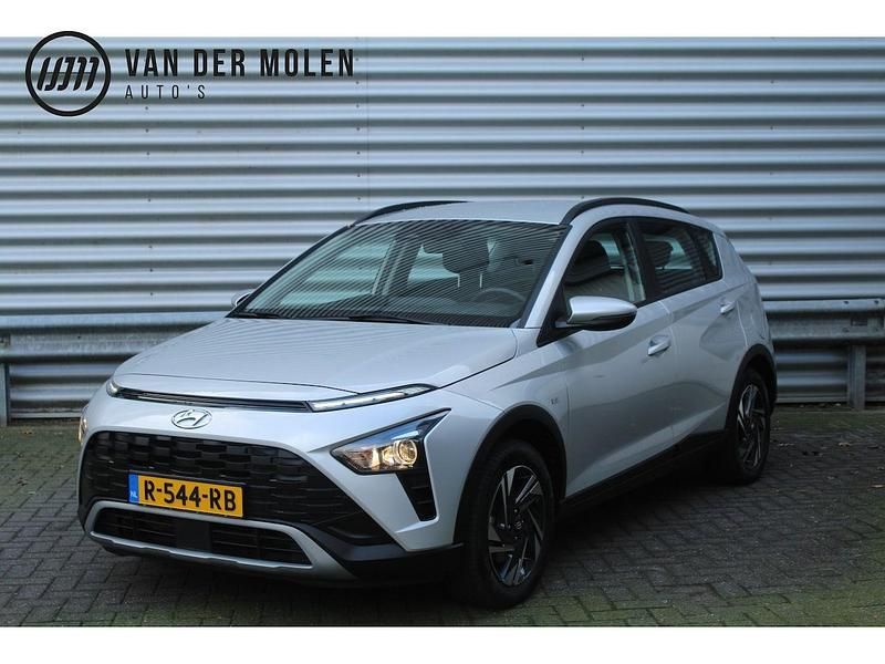 Grijs Gebruikt 2022 Hyundai Bayon Comfort SUV | € 17.950 (Eerlijke prijs) - Afbeelding 1/4