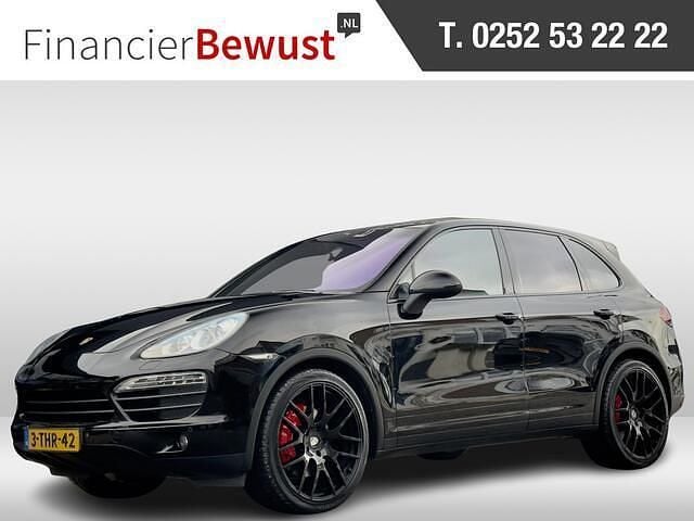 Zwart Gebruikt 2010 Porsche Cayenne SUV | € 15.900 - Afbeelding 1/4