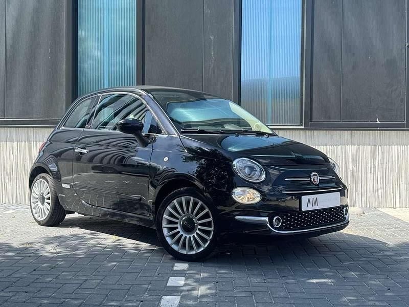 Zwart Gebruikt 2017 Fiat 500C Lounge Cabriolet | € 11.940 (Eerlijke prijs) - Afbeelding 1/4