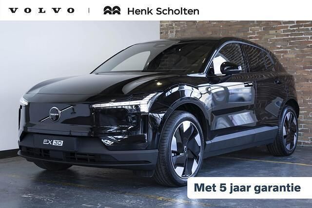Zwart Nieuw 2025 Volvo EX30 Plus SUV | € 38.450 - Afbeelding 1/4