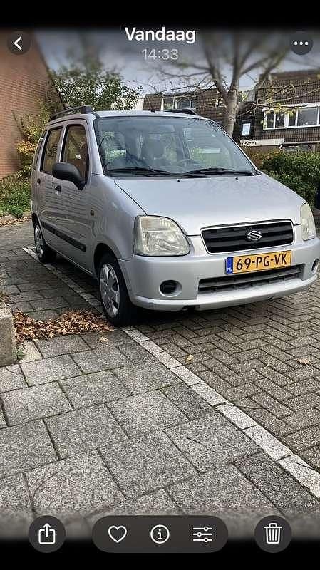Grijs Gebruikt 2004 Suzuki Wagon R+ GLX MPV | € 2.700 (Eerlijke prijs) - Afbeelding 1/4