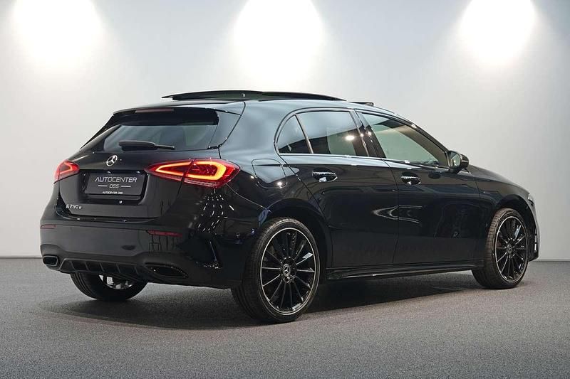 Occasion Mercedes A250 AMG 218 PK (160 kW) 2021 Zwart Hatchback