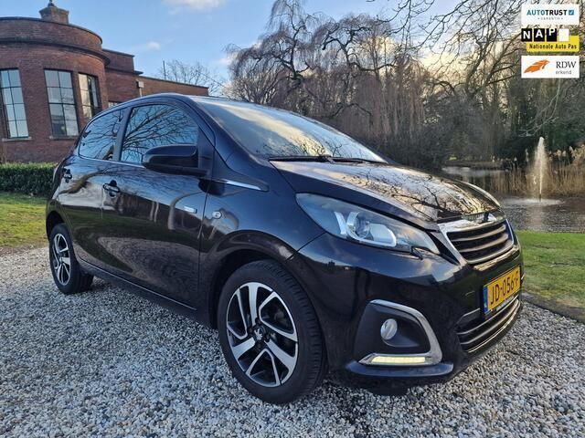 Zwart Gebruikt 2016 Peugeot 108 Envy Hatchback | € 4.999 (Eerlijke prijs) - Afbeelding 1/4