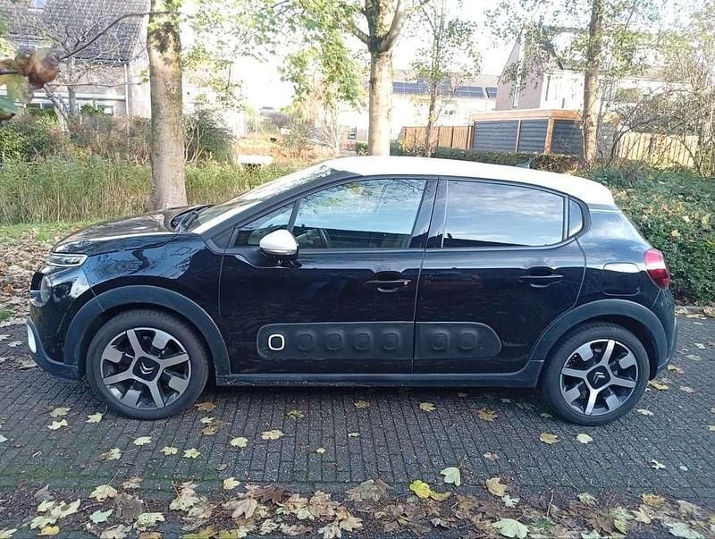Zwart Occasion 2019 Citroën C3 Hatchback | € 6.500 (Super prijs) - Afbeelding 1/4
