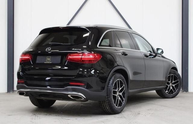 Occasion Mercedes GLC250 AMG line 211 PK (155 kW) 2016 Zwart, metallic lak SUV