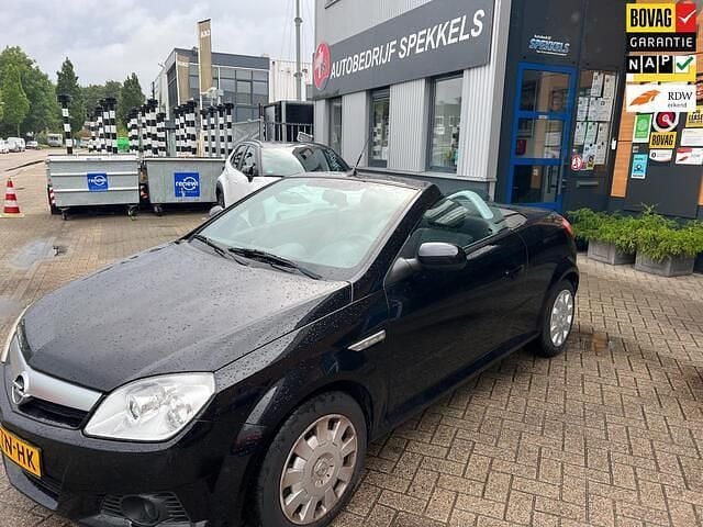 Zwart Gebruikt 2006 Opel Tigra Stationwagen | € 3.950 - Afbeelding 1/4