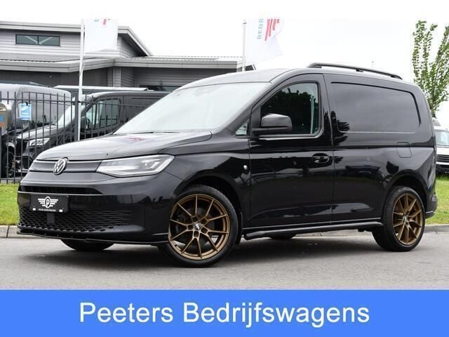 Zwart Gebruikt 2021 VW Caddy Black Edition MPV | € 24.500 (Iets duurder) - Afbeelding 1/4