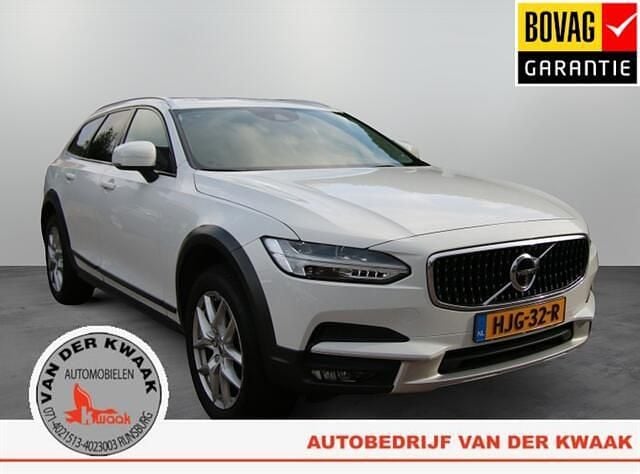 Wit Gebruikt 2019 Volvo V90 Stationwagen | € 31.450 (Iets duurder) - Afbeelding 1/4