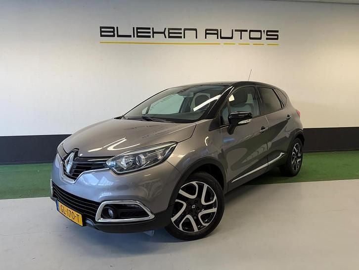 Grijs Gebruikt 2015 Renault Captur Dynamique SUV | € 8.250 (Goede deal) - Afbeelding 1/4