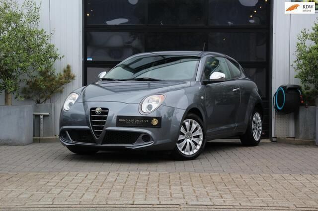 Grijs Gebruikt 2009 Alfa Romeo MiTo Progression Hatchback | € 6.995 (Eerlijke prijs) - Afbeelding 1/4