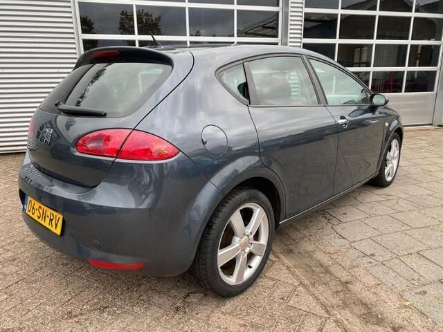 Occasion Seat Leon Stylance 150 PK (110 kW) 2006 Grijs Hatchback
