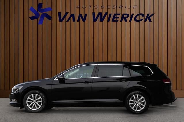 Occasion VW Passat Highline 150 PK (110 kW) 2019 Zwart Stationwagen