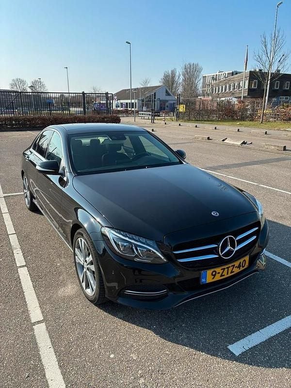 Occasion Mercedes C180 156 PK (114 kW) 2015 Zwart Sedan