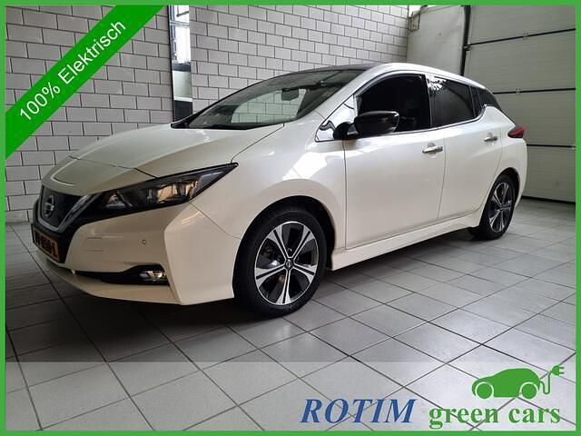 Occasion Nissan Leaf Tekna 110 kW (150 PK) 2019 Wit Hatchback