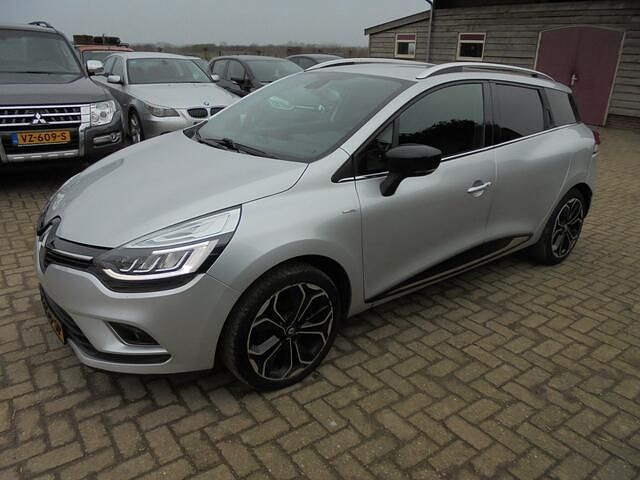 Occasion Renault Clio GrandTour Bose Edition 90 PK (66 kW) 2017 Zilver Stationwagen