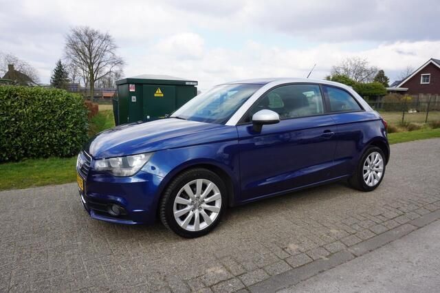 Blauw Gebruikt 2012 Audi A1 Ambition Hatchback | € 4.950 (Eerlijke prijs) - Afbeelding 1/4