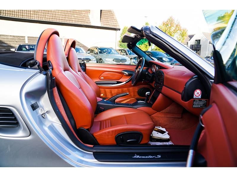 Occasion Porsche Boxster 252 PK (185 kW) 2002 Grijs Cabriolet